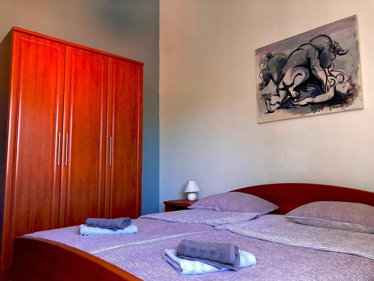 Apartman Maja Pjescana Pjescana Uvala Exterior foto