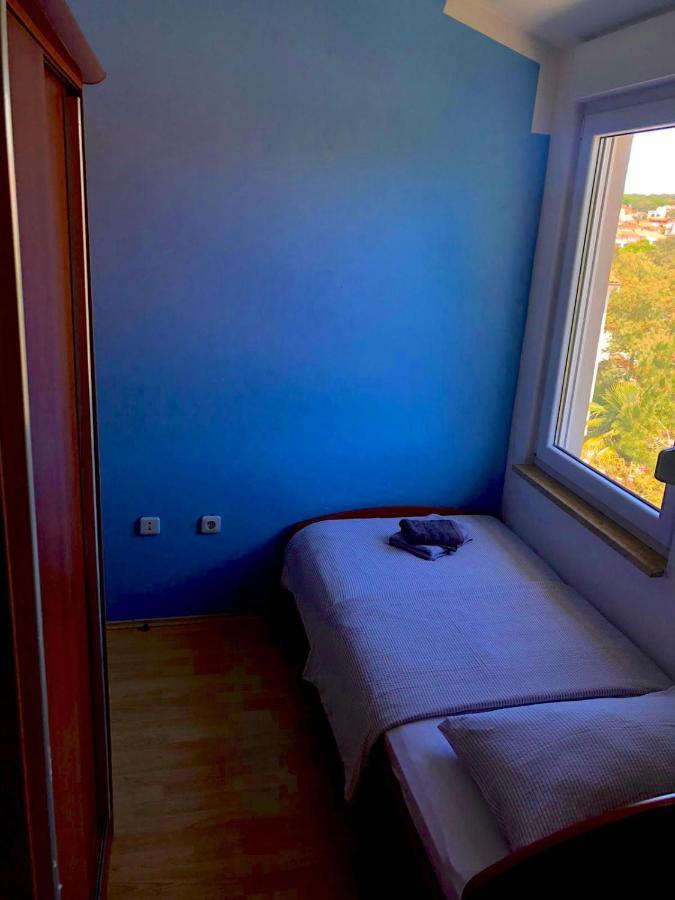 Apartman Maja Pjescana Pjescana Uvala Exterior foto