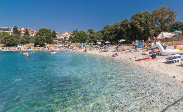 Apartman Maja Pjescana Pjescana Uvala Exterior foto